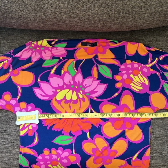 New Trina by Trina Turk Vinet Floral Jersey Split Sleeve Mini Dress Size Small - Picture 9 of 15